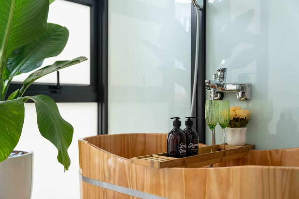 Entireplace*2Br/Bathtub/Supercenter*New* Hanoi Luaran gambar